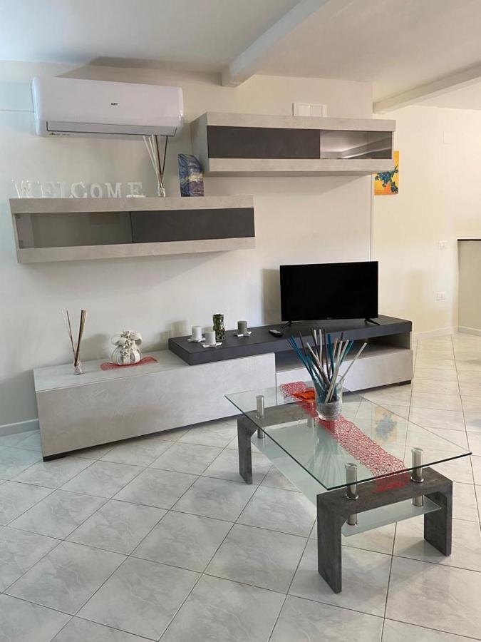 Sofi House-Appartamento In Villa Con Piscina Scafati Luaran gambar